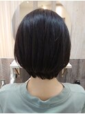 ショートボブ