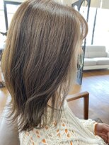 プレイ(PRLAY)&nbsp;ミディアム×ヘムライトカラー