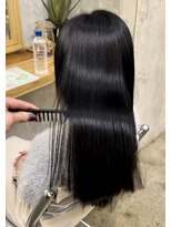 ウィークエンド(WEEKEND)&nbsp;髪質改善ストレート 21500円