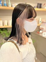 ホーム(HOME) すっきりセミロング×イヤリングカラー