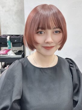 ジィルム(XELM) ピンクオレンジ　レイヤーボブ【高崎/高崎駅/高崎駅西口】