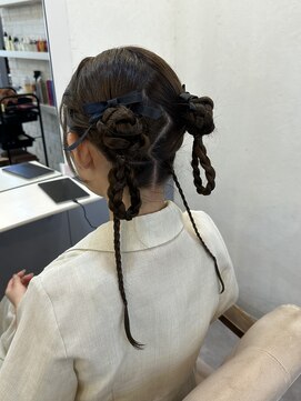 トッカ ヘアアンドトリートメント 難波店 お団子＆三つ編みの推し活ヘア