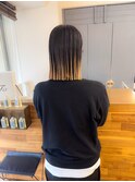 ルーツカラー切りっぱなしボブ