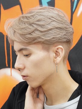 ビカム 名駅(become) 外国人風フェザーショート