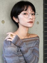 カライング(ing)&nbsp;大人可愛い20代30代40代黒髪前下がりひし形小顔ボブ丸みショート