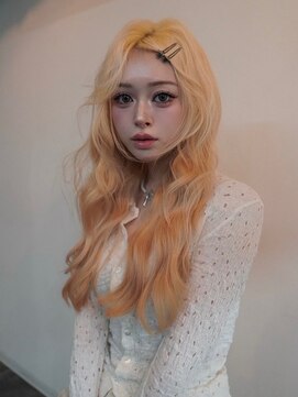 ヘーゼル 博多(HAZEL.) Naito/ゆる巻きブロンドヘア