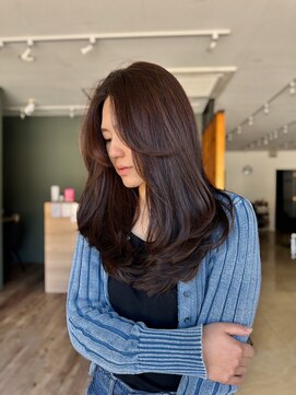 イロ バイ マグ(IRO by Mag) ブリーチなしカラー/似合わせレイヤーカットで夏小顔ヘア