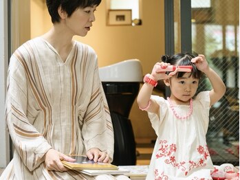 リズム(RHYTHM)の写真/お子様同伴でご来店できます！中庭でお待ちいただけますので、ゆったりとした時間をお過ごしください☆