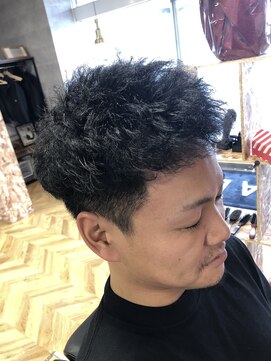 ザ ハレ 問屋町店(THE HALE'S) ツイストパーマ