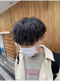黒髪無造作マッシュツーブロック刈り上げ大阪心斎橋