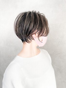 バブルス 久米川店(BUBBLES) 立体感を出すならグレージュハイライト