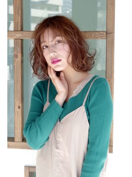 クシュ 所沢西口プロぺ通り(kusyu... ) ペールベージュセクションカラーグラデーションカラー外ハネボブ