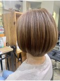 グレージュカラーボブウルフココアベージュ小顔カットミニボブ