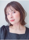 イメチェン　外ハネボブ　グレージュ　レイヤーボブ