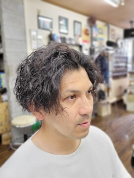 コダマ 石神井店(KODAMA) ツイストスパイラル　ツーブロック　フェード