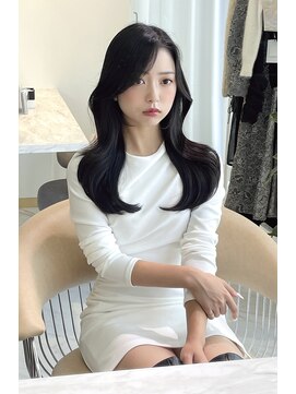 ヴェイ(VEYY.) 韓国風くびれレイヤースタイル