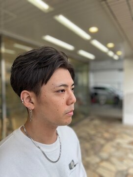 アッシュ 横浜瀬谷店(Ash) Wカラーツーブロック