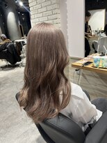 リーオオサカ(Lee Osaka) ベージュカラー×東芽生