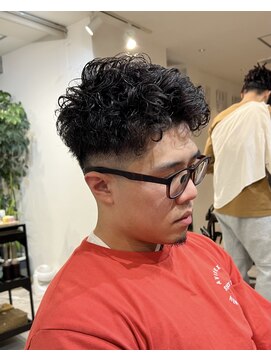 マノハル(MANOHARU) 外国人風パーマ/フェード