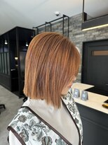 ディア(Dia) オレンジカラー☆切りっぱなしストレートBobスタイル☆