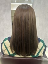 ロミバイリー(Romi by Lyee) オリーブベージュカラー