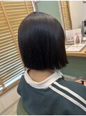 切りっぱなしボブ