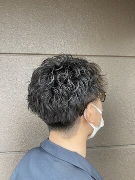 ヘアメイクアバンセ(HAIR MAKE AVANCE) スパイラルパーマ