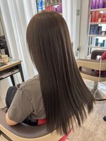 ウイ バイ ファースト 北四番丁店(u'i by first)&nbsp;透明感グレージュロングスタイル