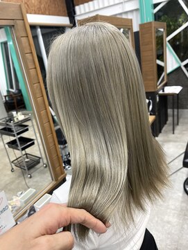 ブッディ(BDY) ダブルカラー☆ハイトーンアッシュ