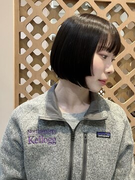 スー(suu) レイヤーボブレイヤーショートステップバング黒髪ボブ