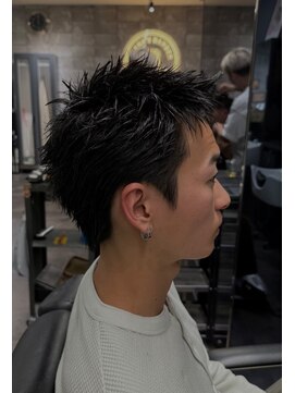 フランクスバーバーリベラルド 横浜(FRANK'S BARBER LIBERALD) スパイキーショートTK