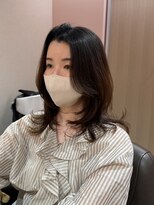 ルーム シンサイバシ(room shinsaibashi)&nbsp;軽やかに揺れる無造作レイヤーカット◎