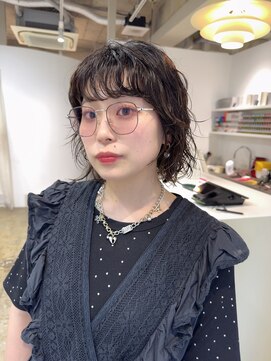 フィット ヒュー 千葉(fit hue) ミルクティーブロンド/ダークブルー/デジタルパーマ/千葉駅