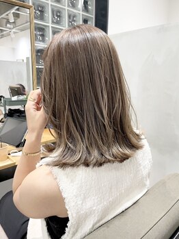 キュエム(Cuem)の写真/柔らかな透明感*ナチュラルな抜け感*こなれた雰囲気で魅せるデザインカラーでオシャレ上級者に♪