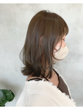 シャワー(SHOWER) レイヤーボブ【布施】