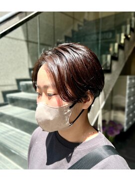 カスミ 霞(KASUMI) 刈り上げ×ハンサムショート　Undercut handsome short