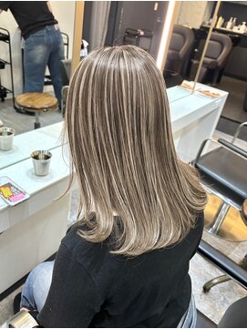 ブレンド 渋谷(BLend) 前髪ハイライトカラーこなれミディイメチェンウェーブパーマ