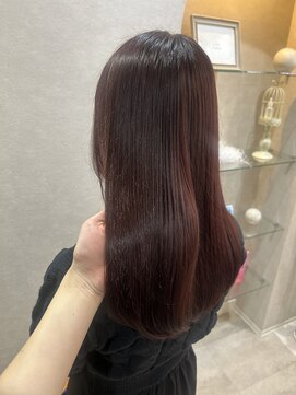 カラークチュール(Color Couture) 黒髪/ホブルフ/ネビージュ/ネイビー/小顔カット/ボルドー/ボブ