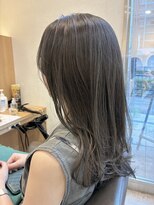 ウイバイファースト(u'i by first)&nbsp;《美髪ツヤカラー》オリーブベージュ×フェイスレイヤー