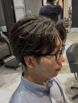 ハッシュタグネイビー 仙台駅前店(#NAVY) 仙台スパイラルスパイキーショートフェザーパーマシャドウパーマ