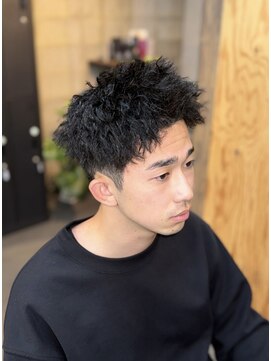 アソビー 近鉄八尾(Asobee) スパイキーツイストパーマ