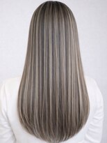 コタ 水戸(COHTA)&nbsp;透明感たっぷり！ハイライト×グレージュカラー