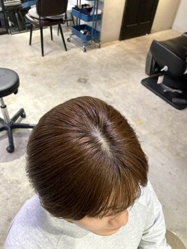 ロク 高田馬場(lok) 【脱白髪染め】ショートボブ×白髪ぼかし3【 lok 高田馬場】