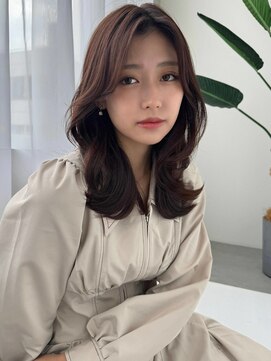ソヨン 今池(SOYON) 長めバングで小顔効果も◎×くびれヘア