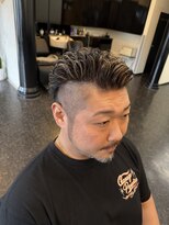 レヴィア(Revia)&nbsp;メンズパーマ　メンズハイライト
