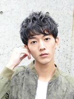 フィフス(fifth) フェザーマッシュ ソフトツーブロック くせ毛風パーマ アシメ