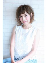 アリアンナ ヘアー ラグーン(Arianna Hair Lagoon) 斜めバング☆こなれショート・ボブ