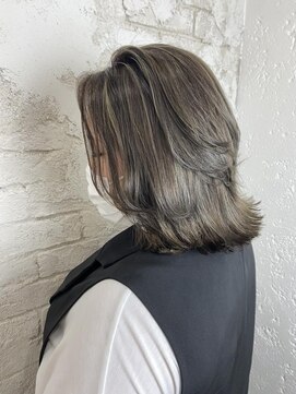 プライズ アイリス 池袋東口店(prize Iris) コントラストハイライト10代20代11000円