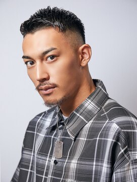 ゴールドシブヤ(GOALD SHIBUYA) ベリショフェードカット　短髪　アップバング