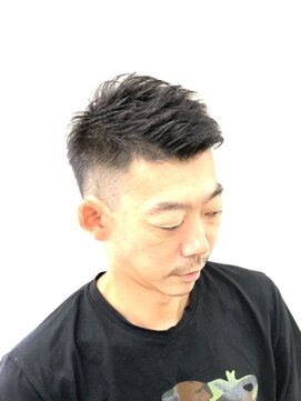 ルピナス 北千住(Lupinus) ナチュラルツーブロック